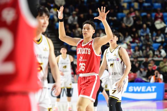 25-26 (01.15)  â��LG ���Ը��� ���� �ٴϿ�