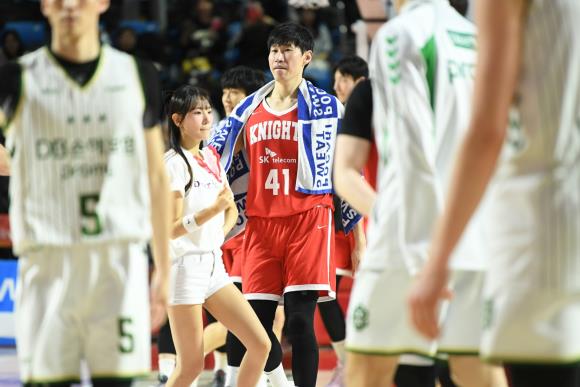 25-26 (03.12)  ����DB ���Ը��� SK �¸�