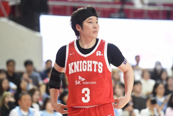 25-26 (04.12) ����ҳ� �÷��̿��� �ֿ���